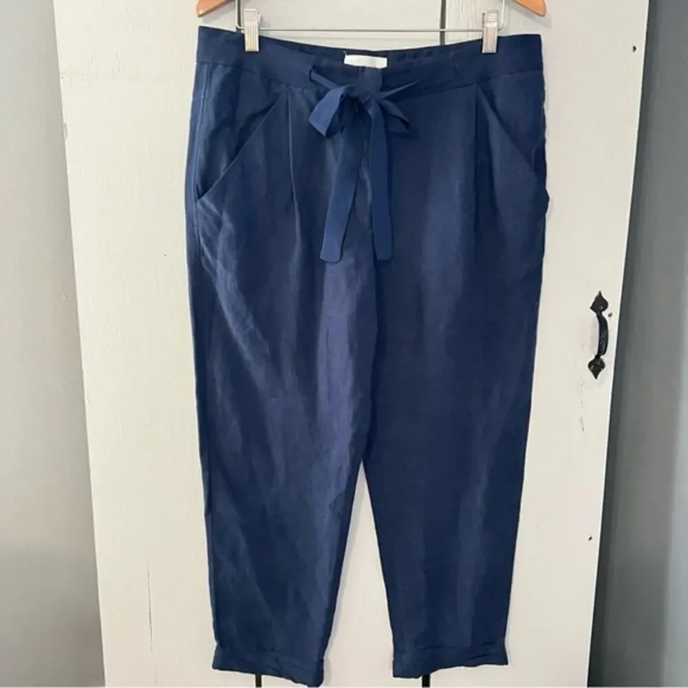 $148 Aritzia Wilfred 4 Linen Blend Button Fly Navy blue crop pants